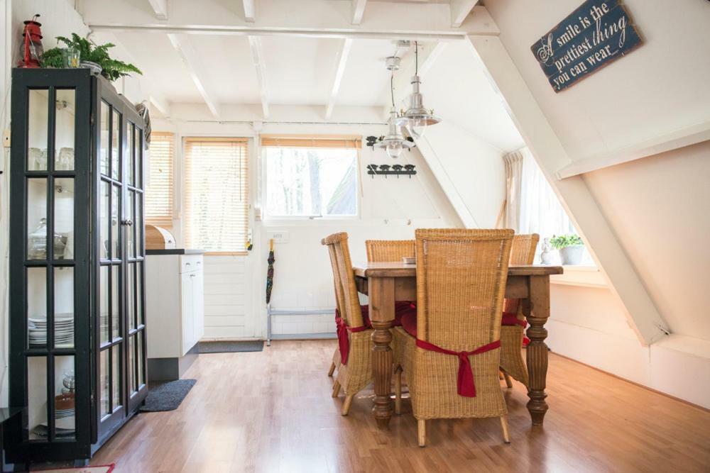 Вилла Bungalow 131 Дюрбюи Экстерьер фото